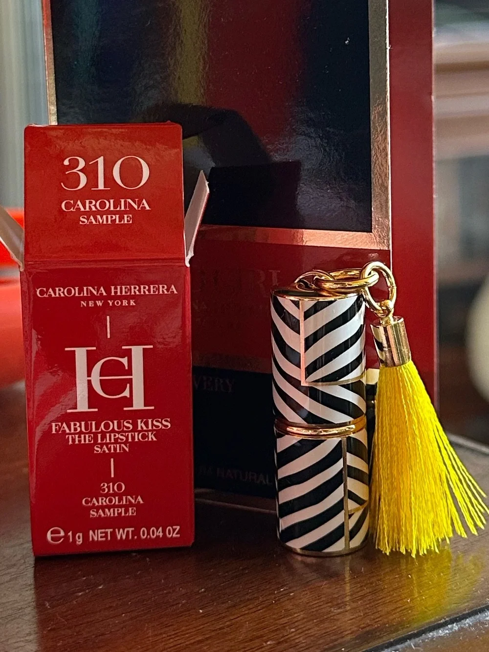 Carolina Herrera Mini Lipstick Red 310 Satin